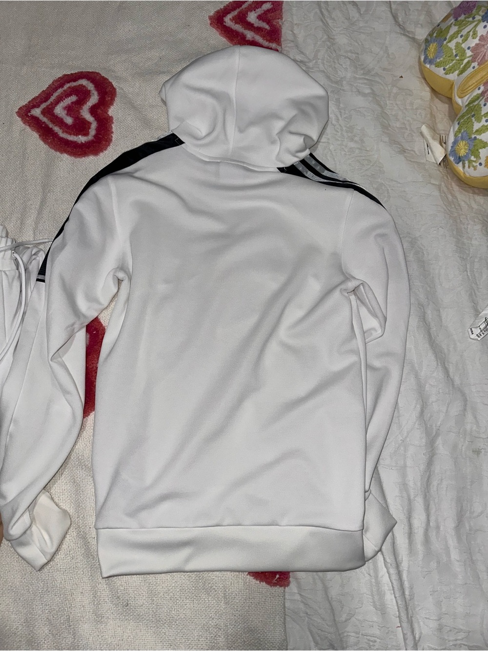 Men’s Adidas White Chile Inspired Joggers And Hoodie Bundle - Picture 7 of 16